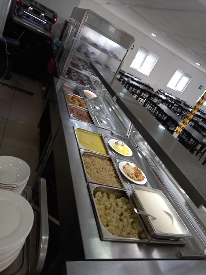 Apec Hotel Atyrau Luaran gambar