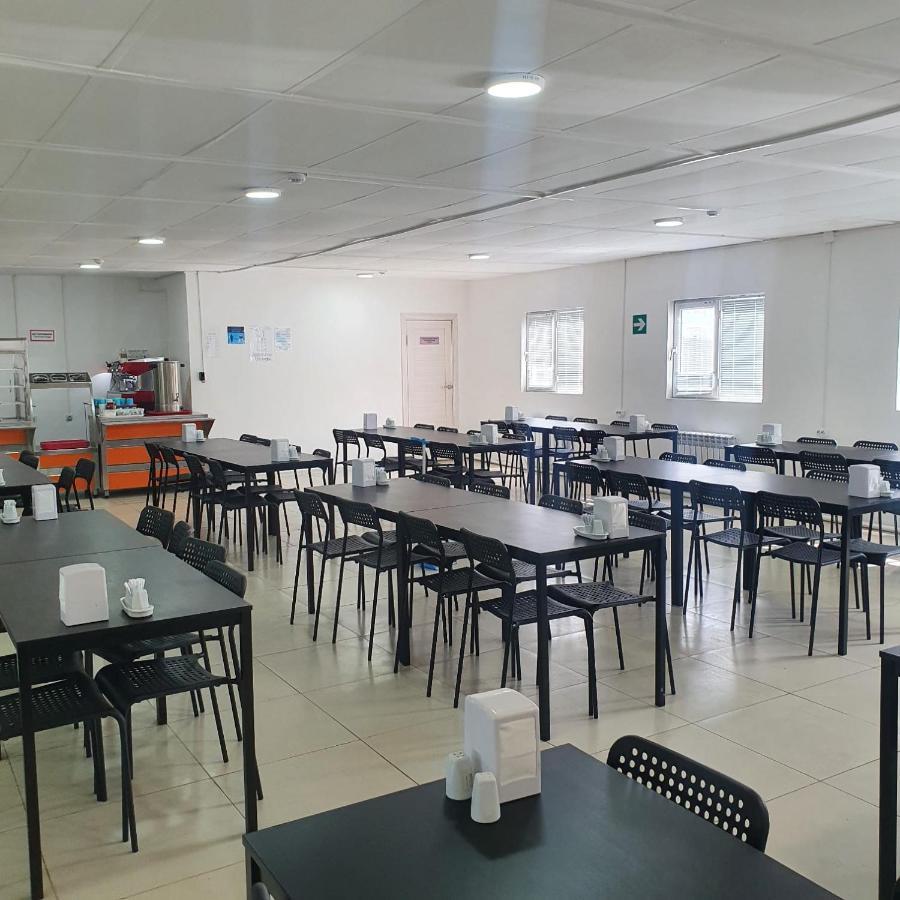 Apec Hotel Atyrau Luaran gambar