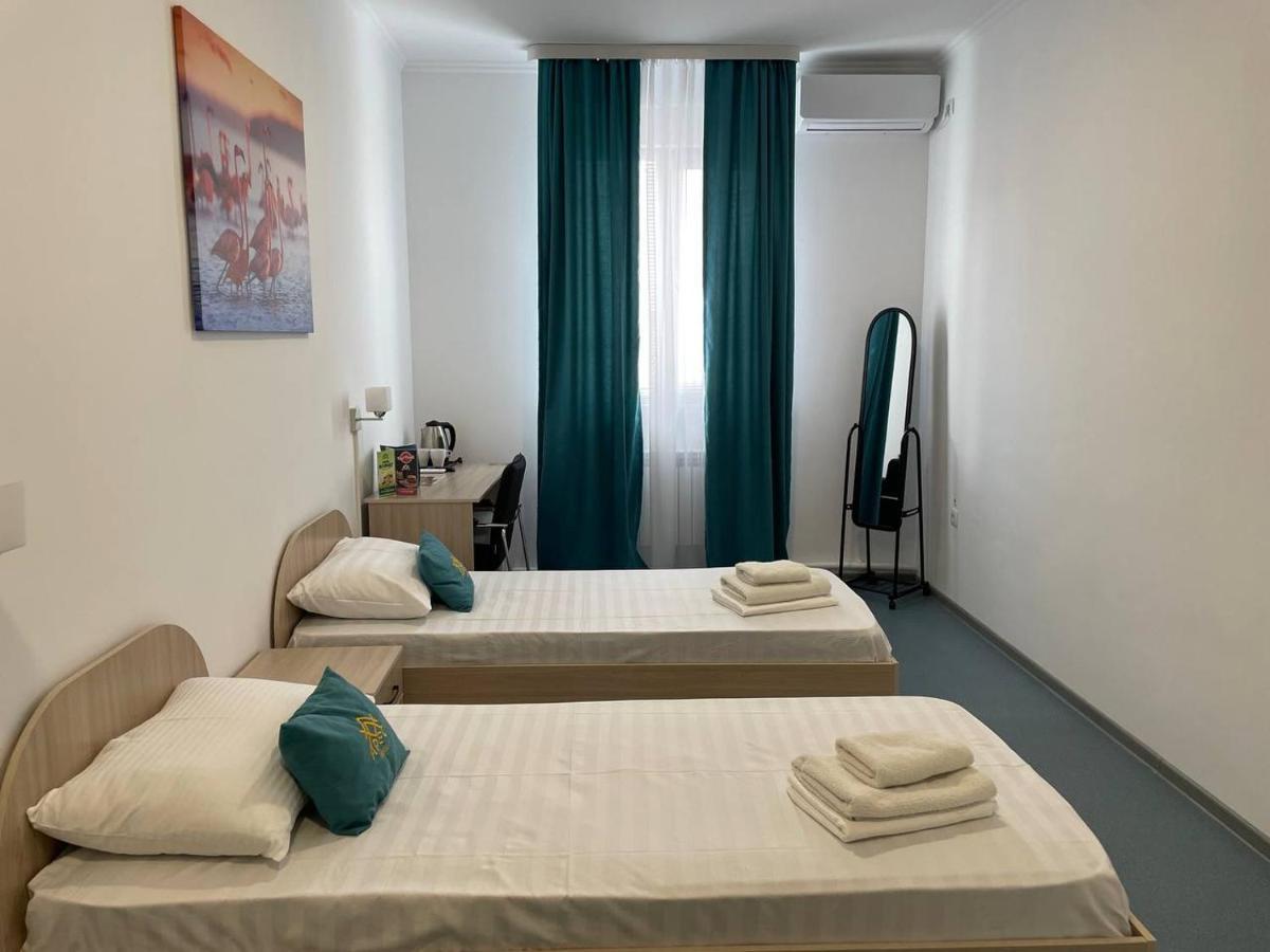 Apec Hotel Atyrau Luaran gambar